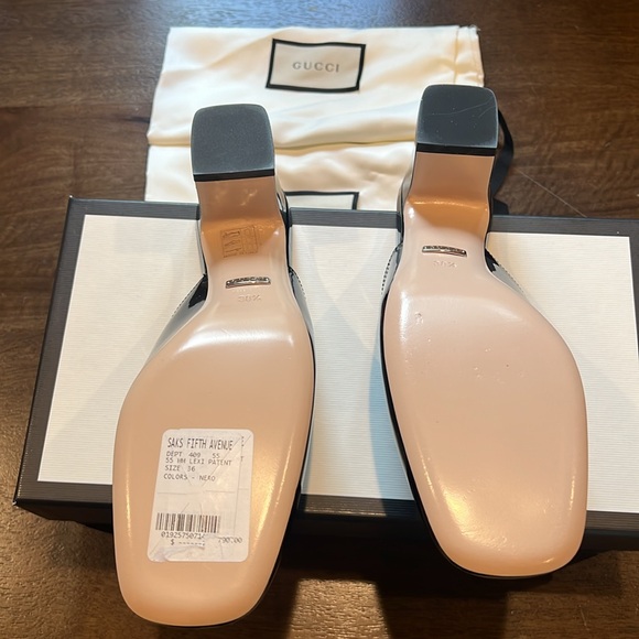 Gucci Lexi Patent mules - Picture 6 of 10